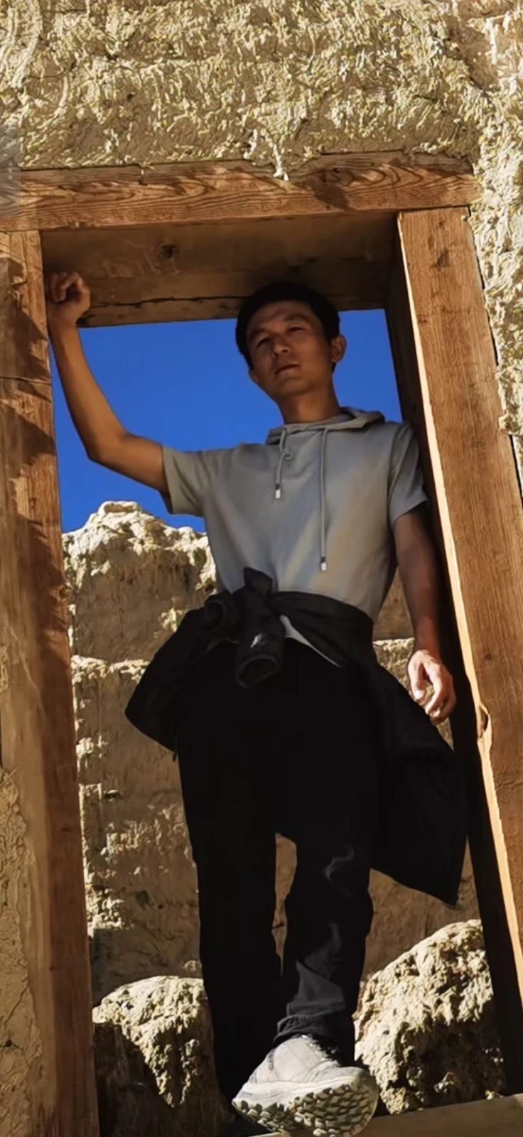旅途中的张戈